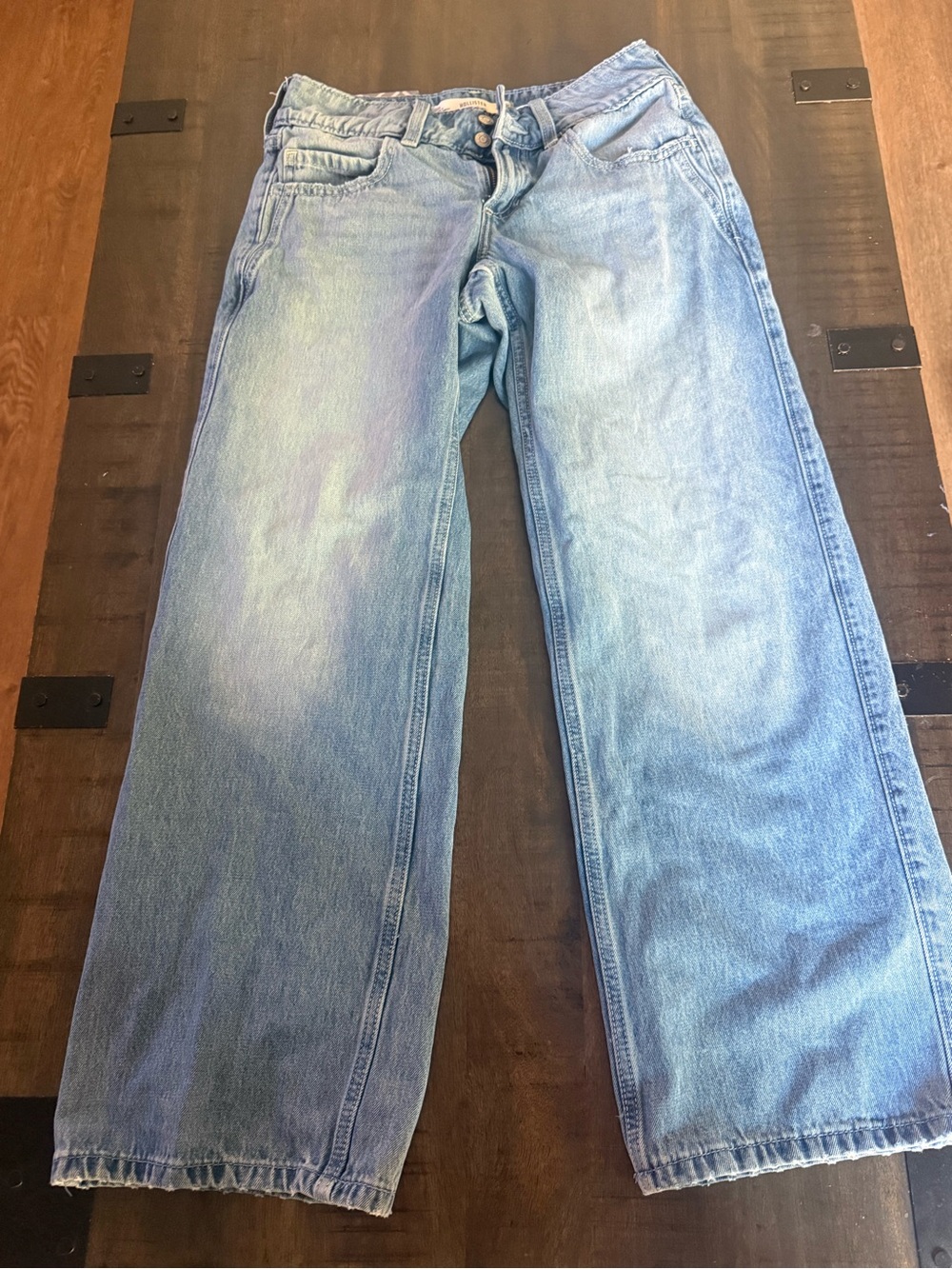 Hollister Low-Rise Baggy Light Wash Jeans Size 24 Short Y2K